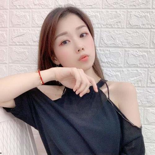 网红吃瓜有哪个主播,揭秘热门主播背后的故事 第2张 网红吃瓜有哪个主播,揭秘热门主播背后的故事 第2张